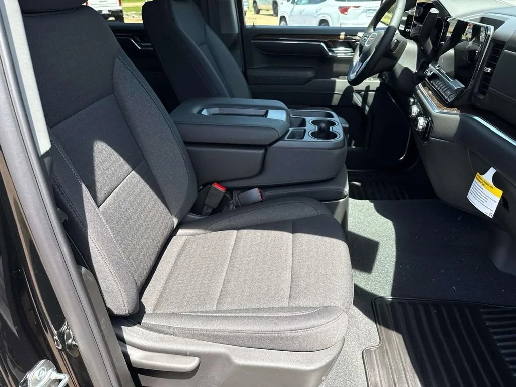 2026 GMC Sierra 1500 SLE - Photo 21