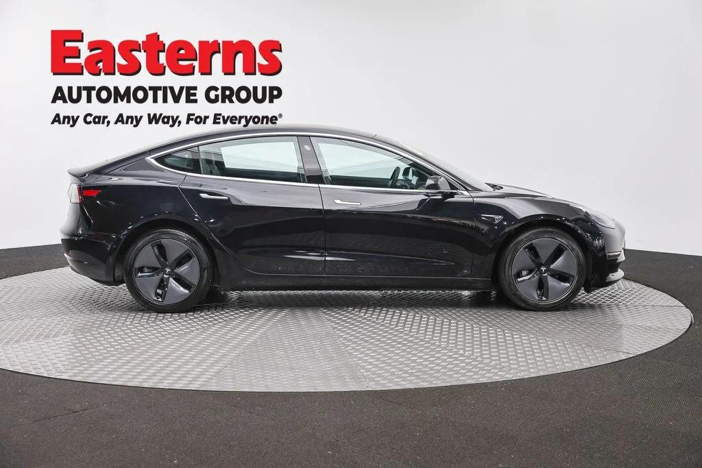 Used 2018 Black Tesla Long Range image 4