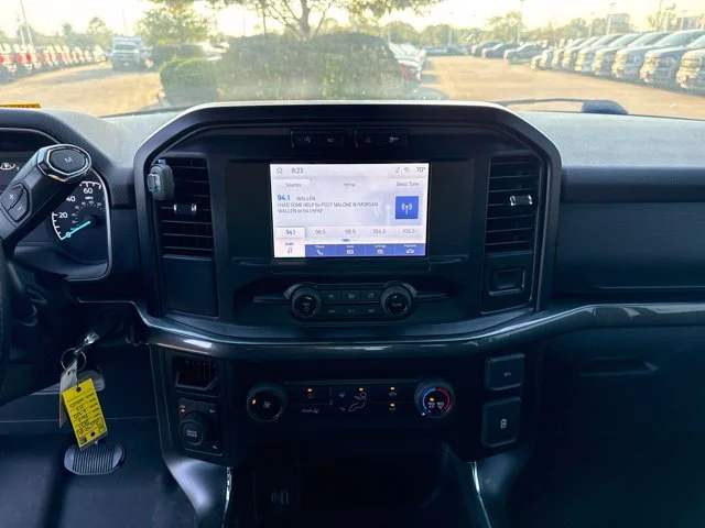 Used 2021 Oxford White Ford XL image 17