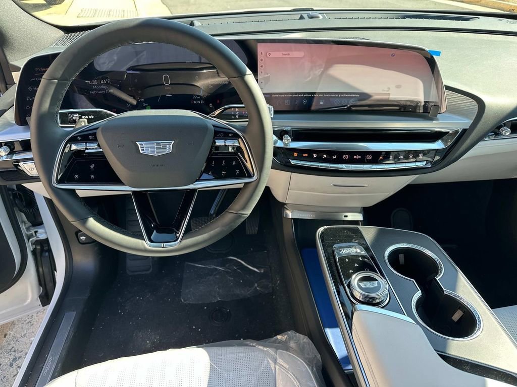 2025 Cadillac LYRIQ Luxury 1 - Photo 10