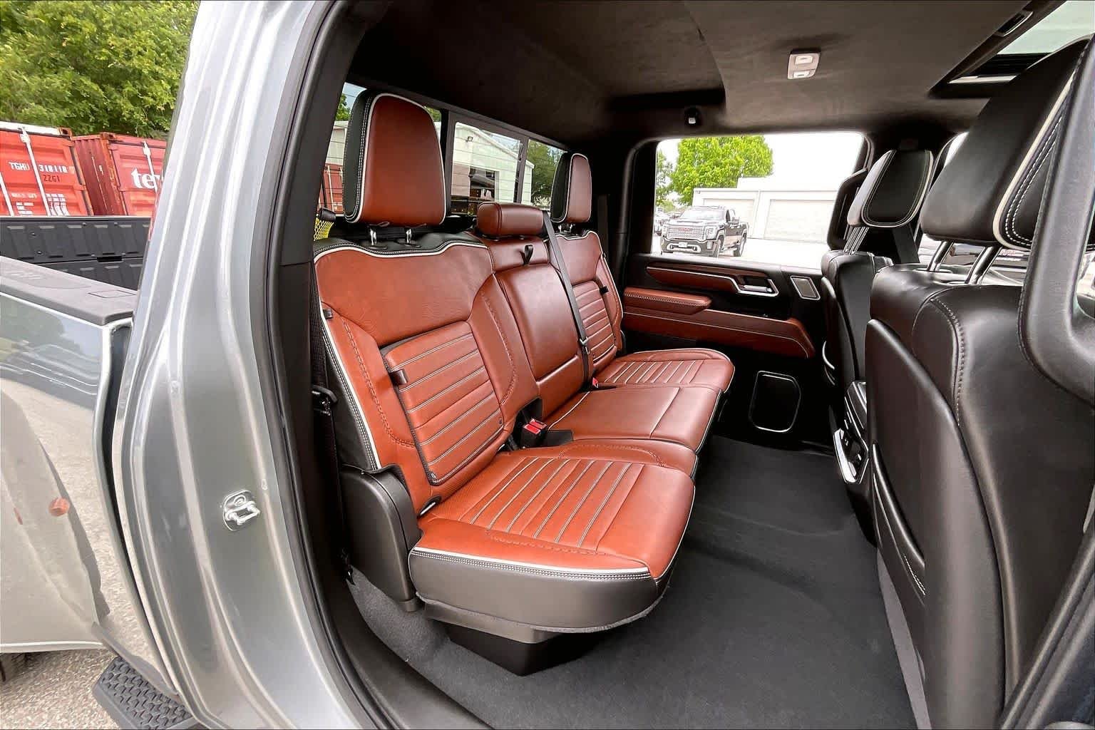 Used 2025 Sterling Metallic GMC Denali Ultimate image 21