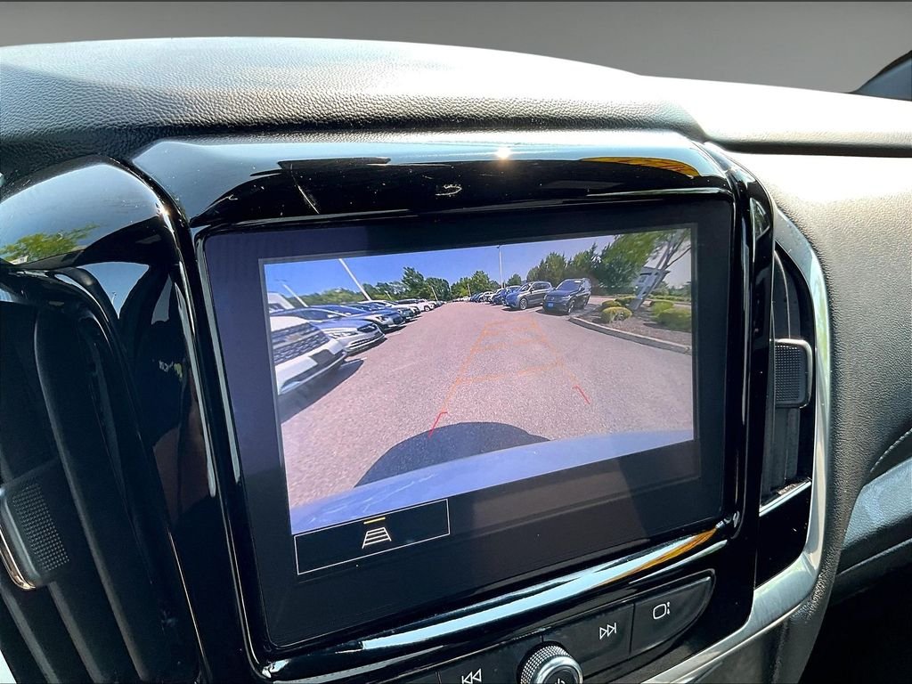 Used 2023 White Chevrolet LT image 20