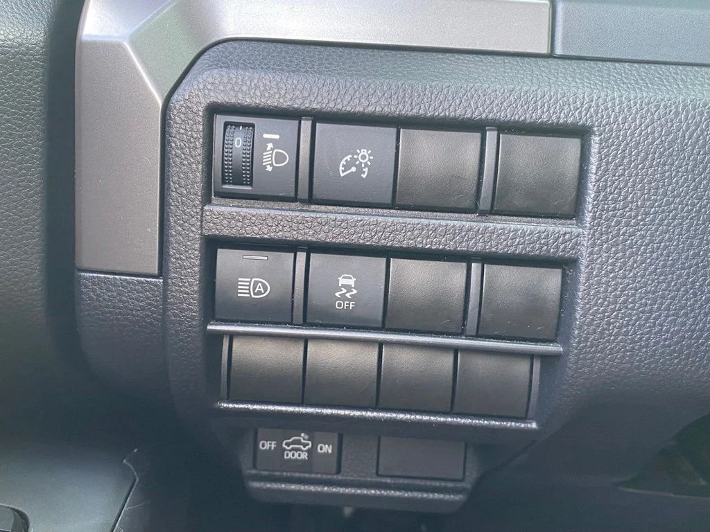 2024 Toyota Tacoma SR5 - Photo 27