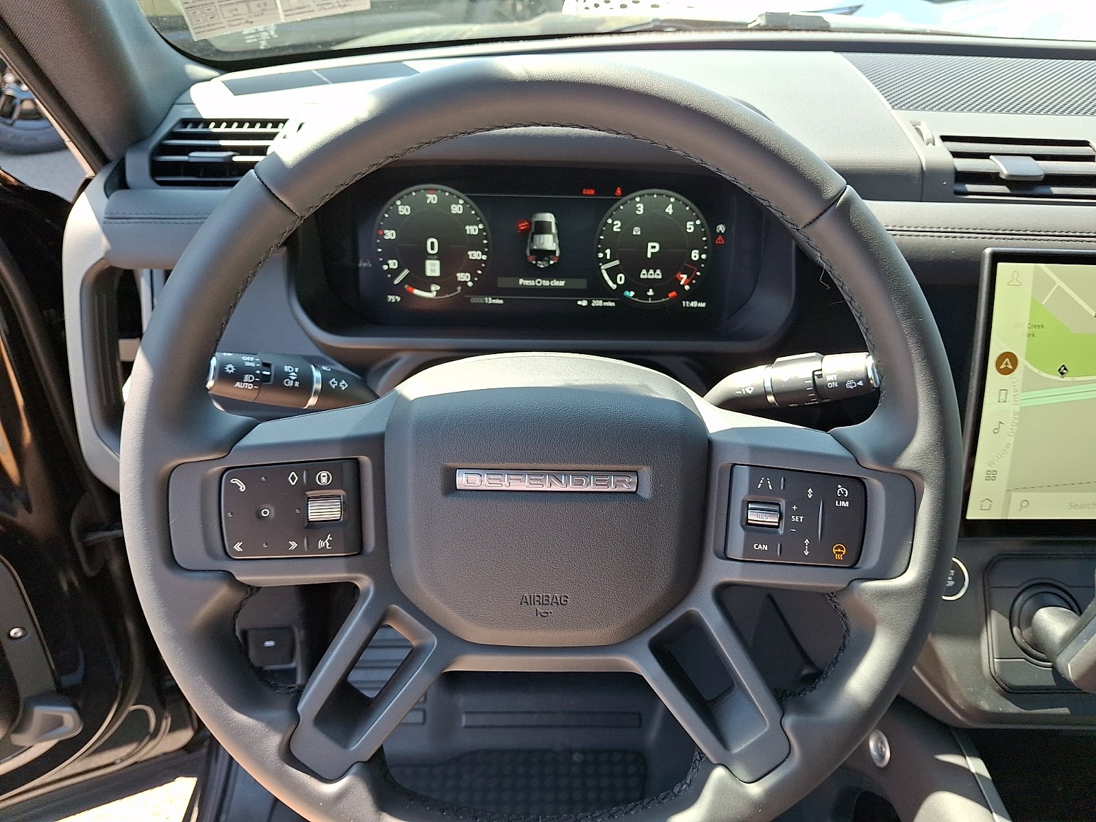 New 2026 Santorini Black Land Rover P400 X-Dynamic SE image 15