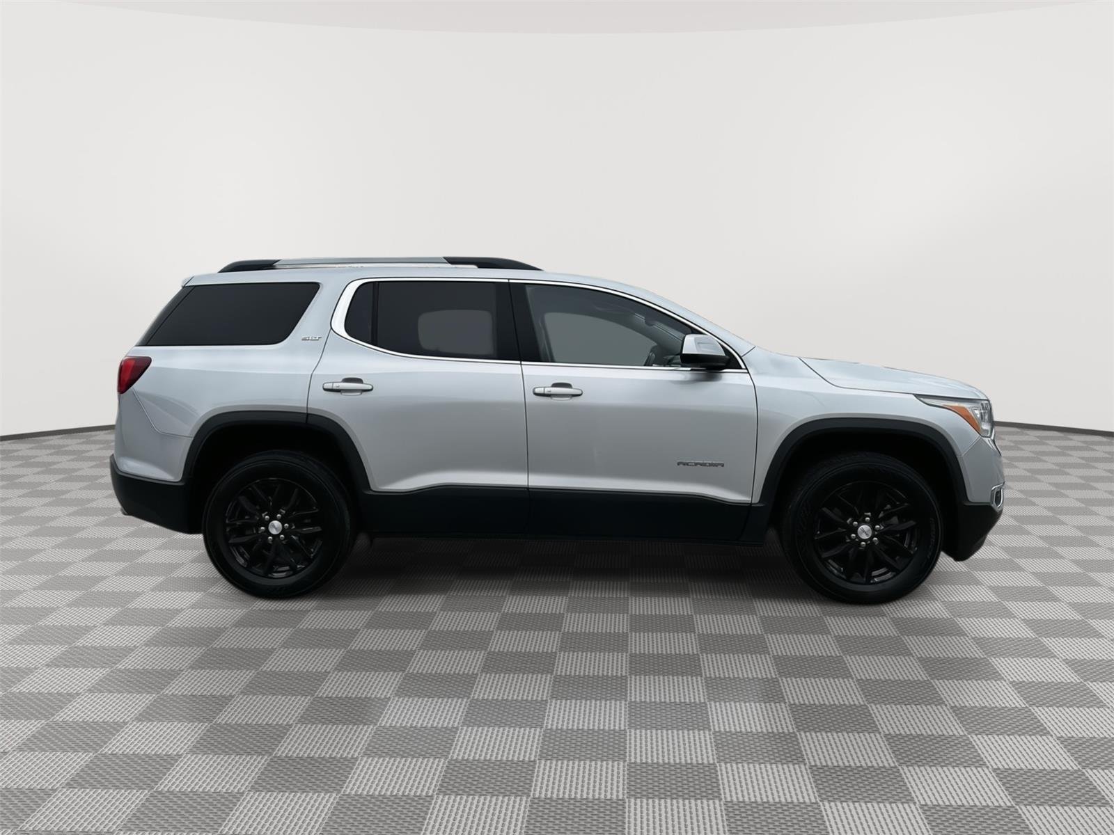 Used 2019 Quicksilver Metallic GMC SLT image 5