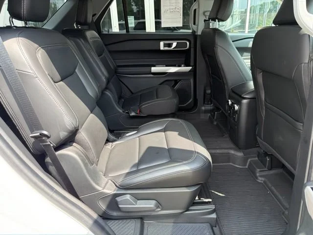 Certified Used 2022 White Ford XLT image 17
