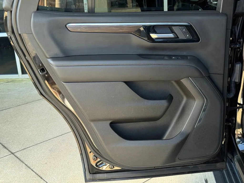 Used 2025 Black Chevrolet LT image 20