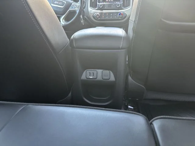 Used 2019 Black GMC Denali image 24