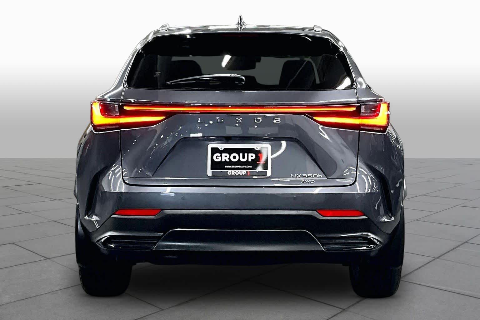 2026 Lexus NX Hybrid 350h - Photo 4