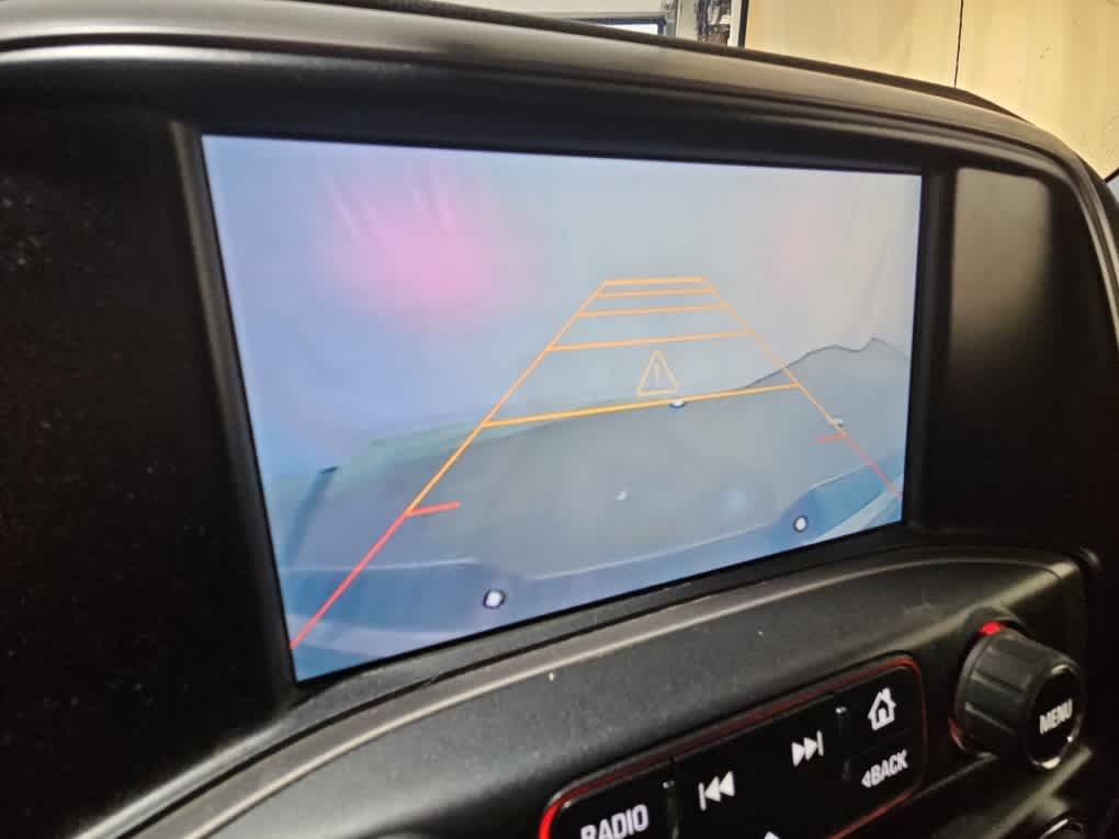 Used 2015 Bronze Alloy Metallic GMC SLT image 8