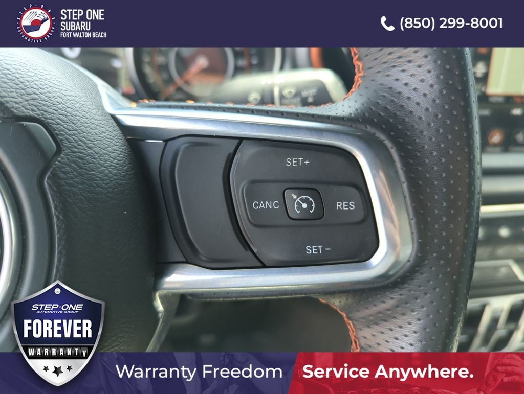 Used 2023 Silver Jeep Mojave image 23