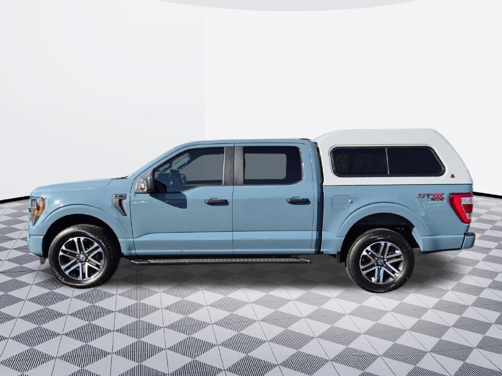 Certified Used 2023 Blue Ford XL image 3