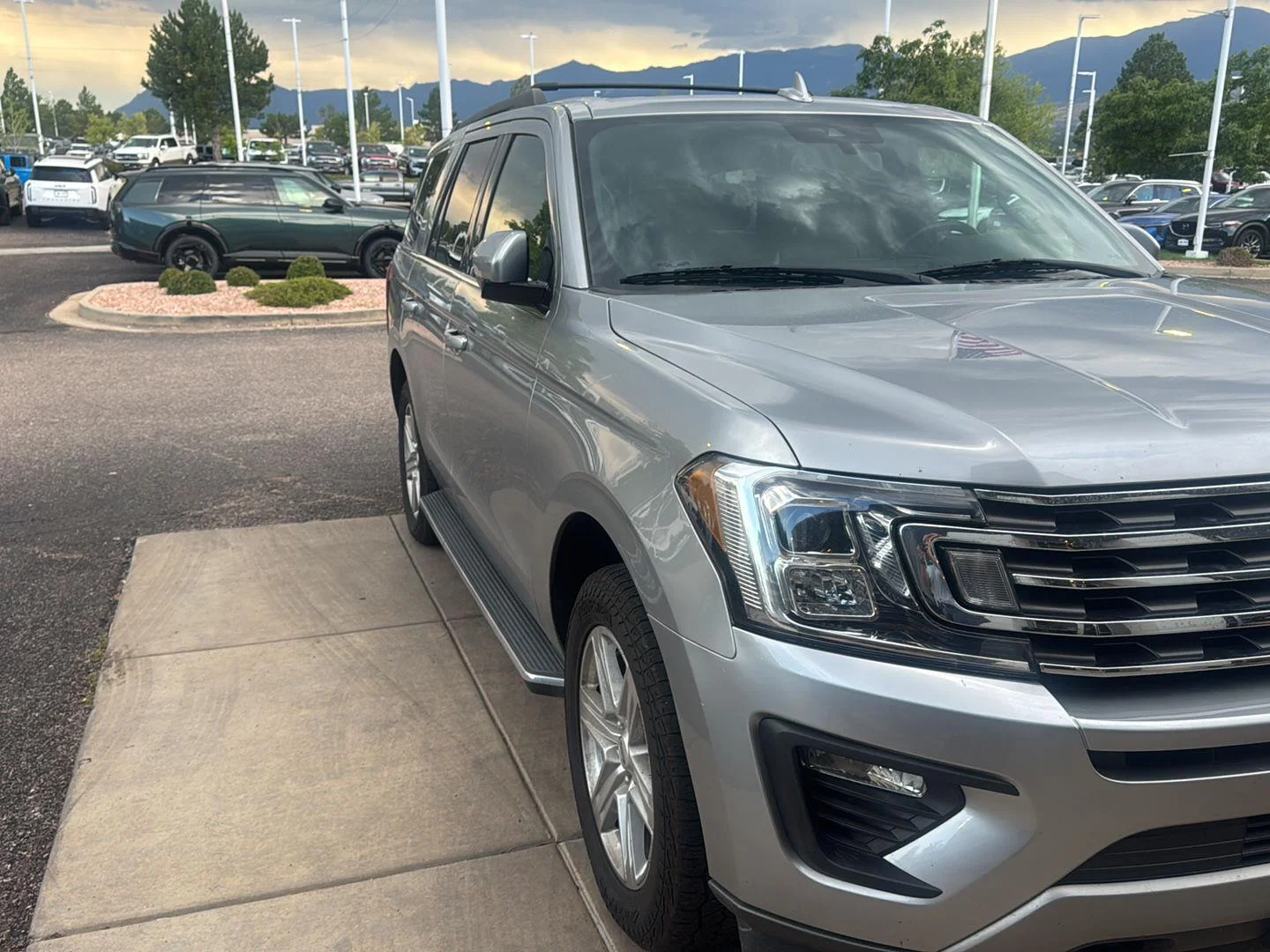 Used 2020 Iconic Silver Ford XLT image 2