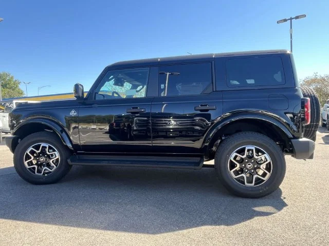 New 2026 Black Ford Outer Banks image 5