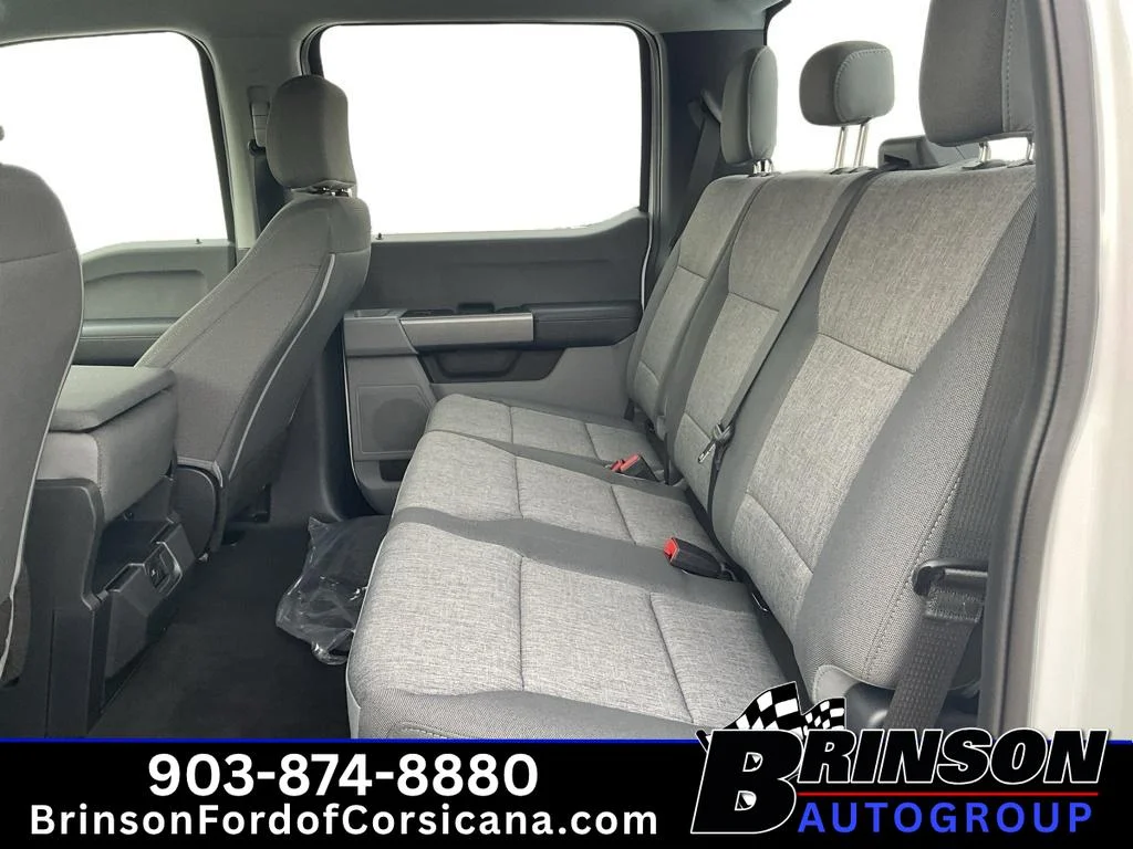 New 2026 Oxford White Ford XL image 7