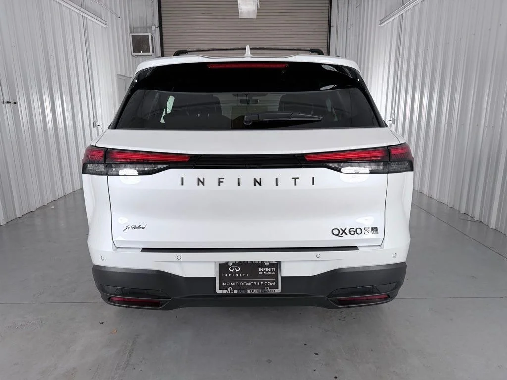 Used 2026 RADIANT WHITE INFINITI Sport AWD image 5