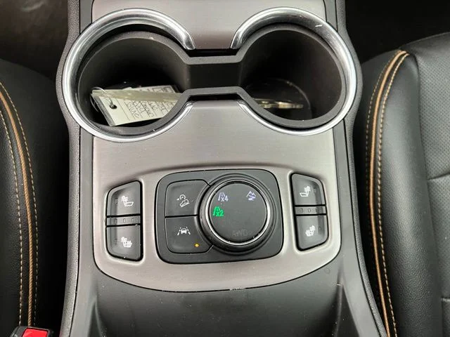 Used 2024 Riptide Metallic GMC AT4 image 26