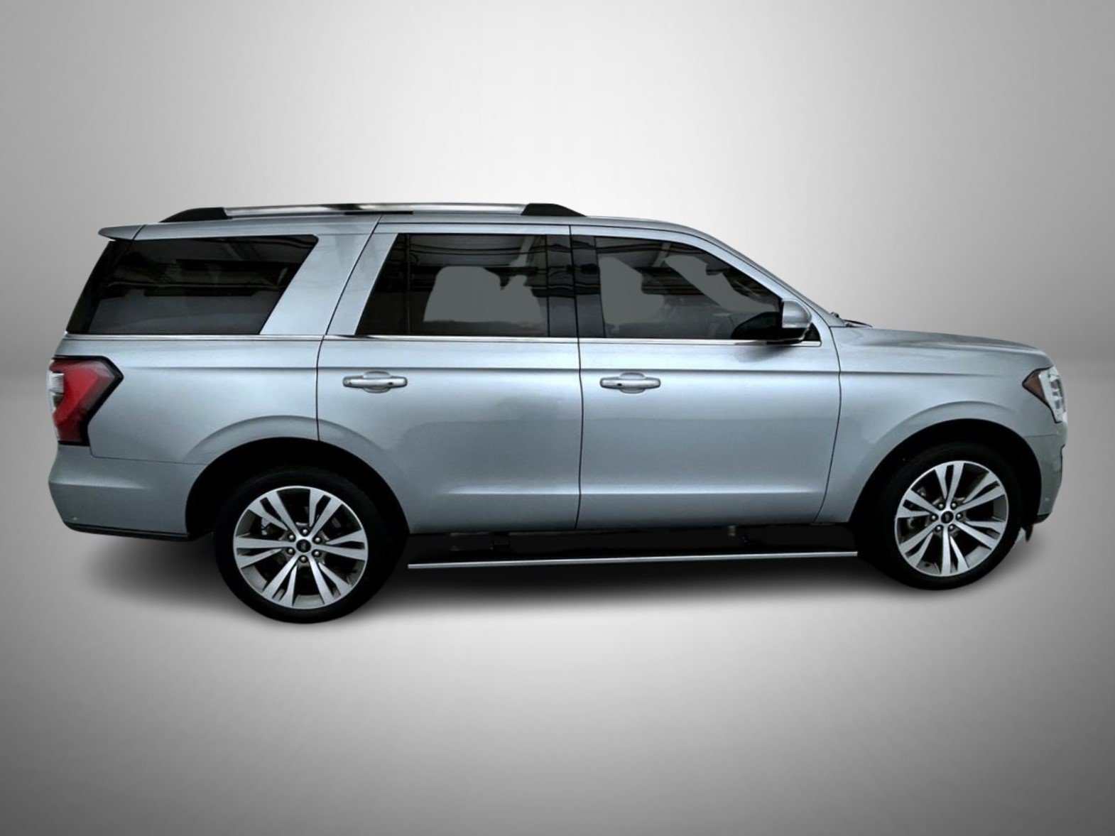 Used 2020 Silver Ford Limited image 4