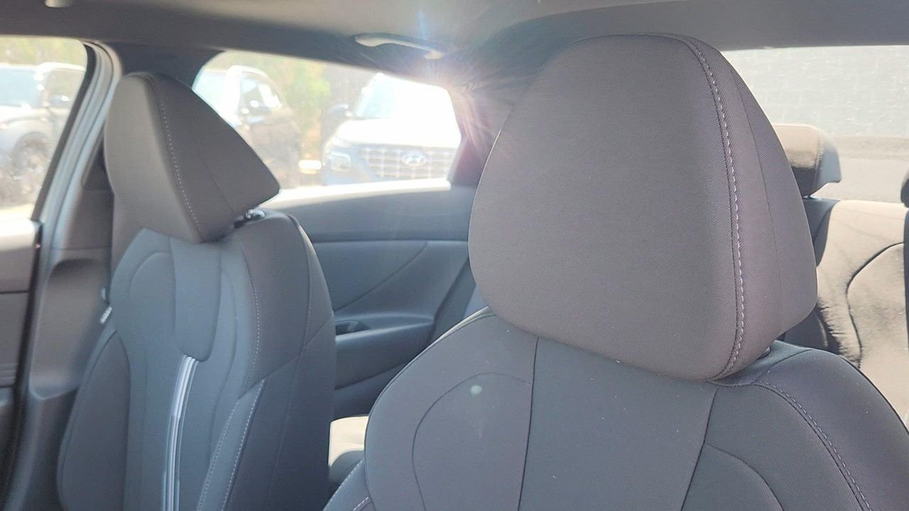 New 2026 Amazon Gray Hyundai SEL Sport Premium image 8
