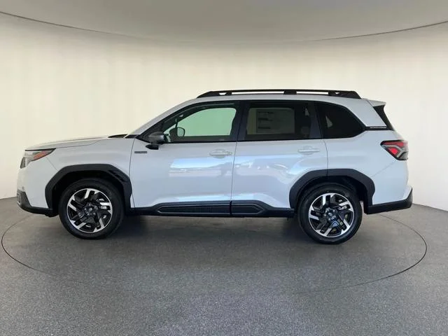 New 2026 CRYSTAL WHITE PEARL Subaru Limited Hybrid image 8