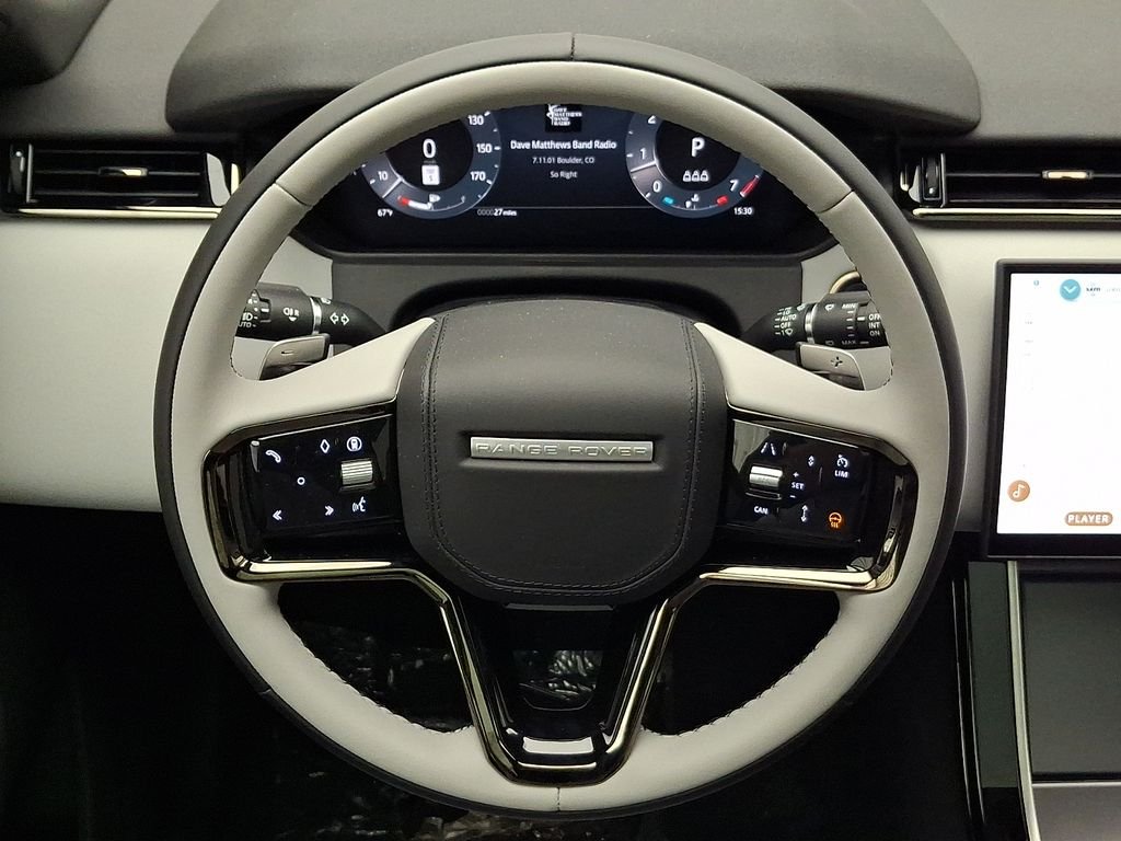 New 2026 Santorini Black Land Rover S image 17