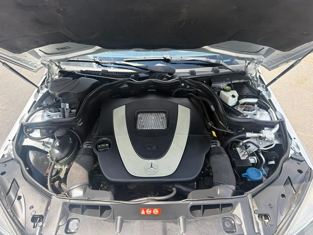 Used 2011 Silver Mercedes-Benz C 300 image 34