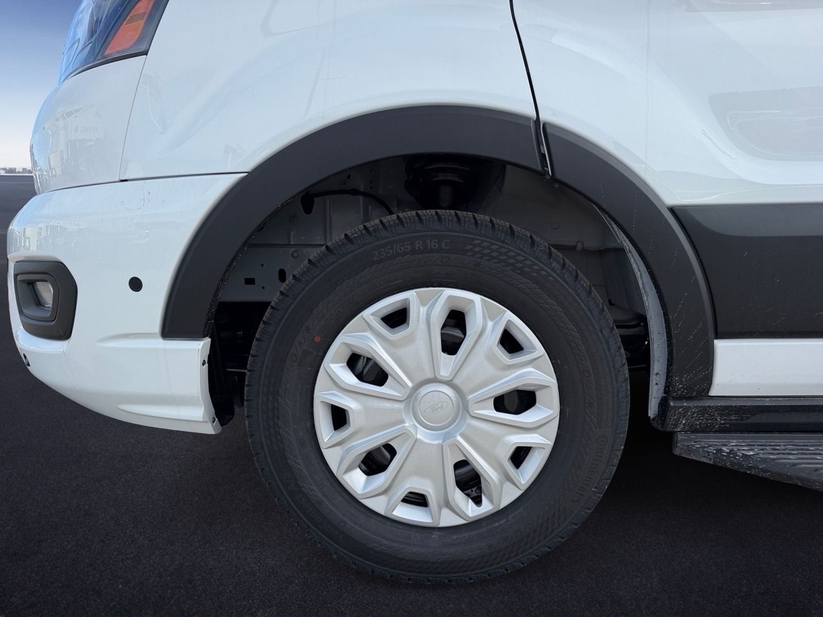 New 2026 Oxford White Ford Passenger Van XLT image 9