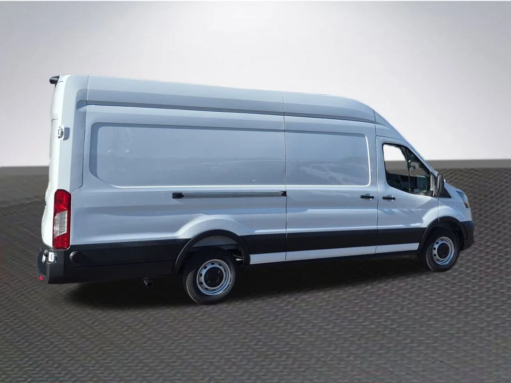 New 2026 Oxford White Ford Cargo Van image 4