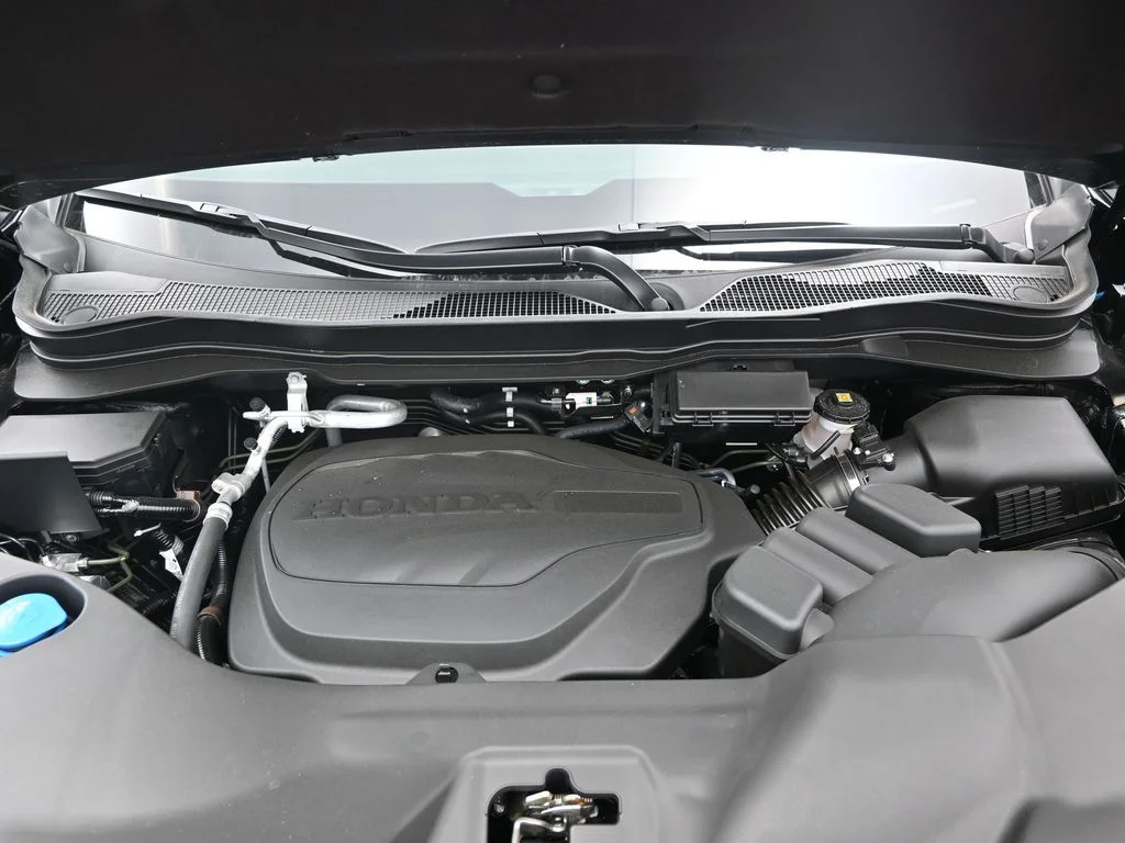 New 2026 Crystal Black Pearl Honda Black Edition image 13