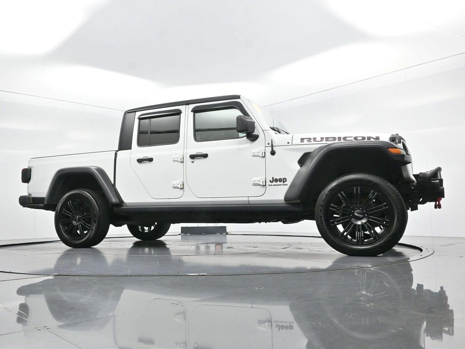 Used 2021 Bright White Clearcoat Jeep Rubicon image 42