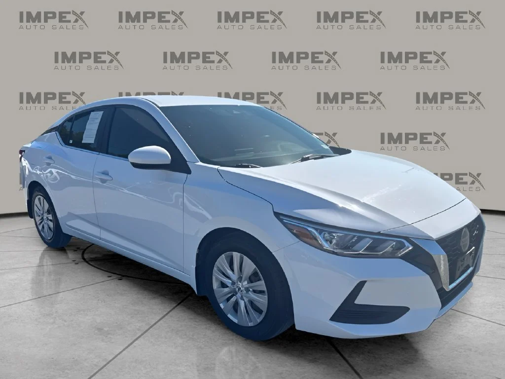 Used 2021 White Nissan S image 7