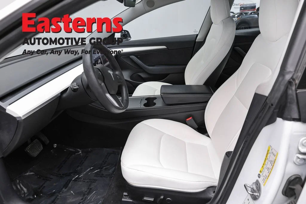 Used 2021 White Tesla Long Range image 14