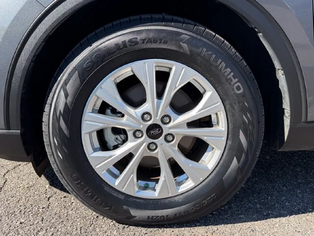 Used 2024 Gray Metallic Ford Active image 10