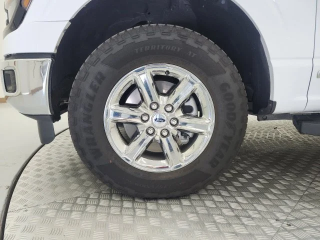 Used 2025 White Ford XLT image 12