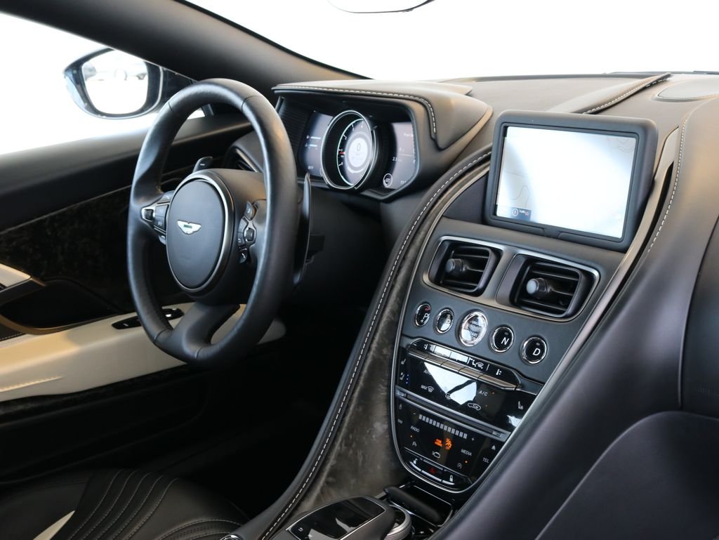 Used 2019 Gray Aston Martin Volante image 33