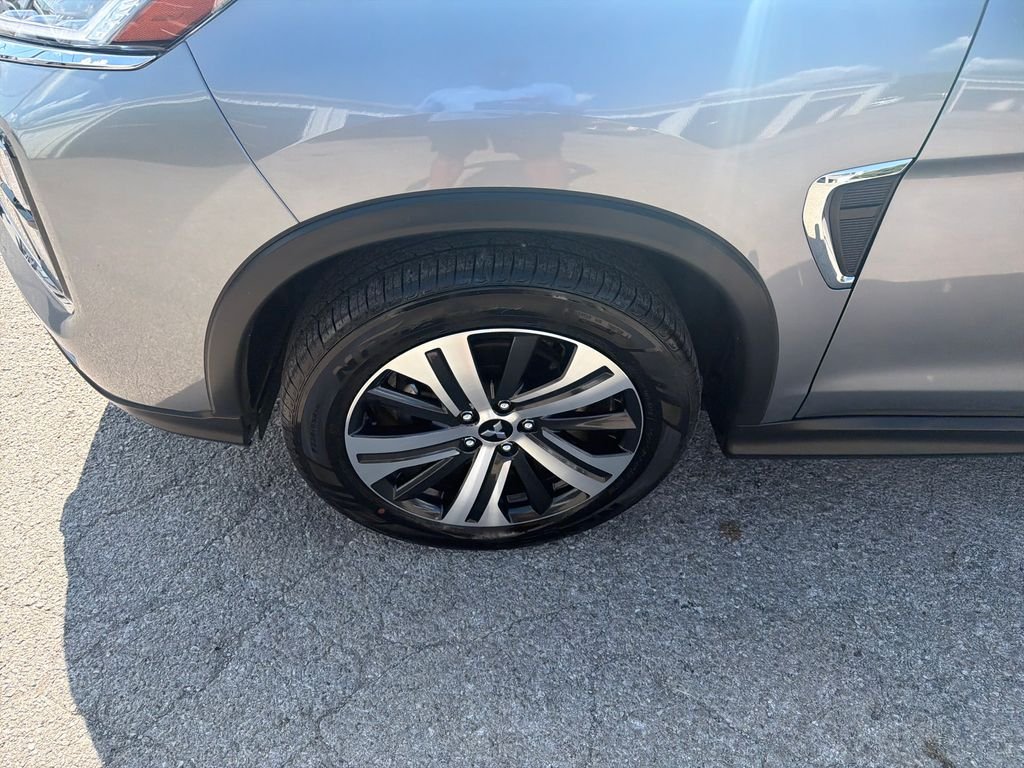 Certified Used 2025 Blue Mitsubishi 2.0 SE image 10