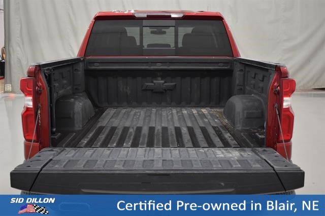Used 2022 Cherry Red Tintcoat Chevrolet RST image 11