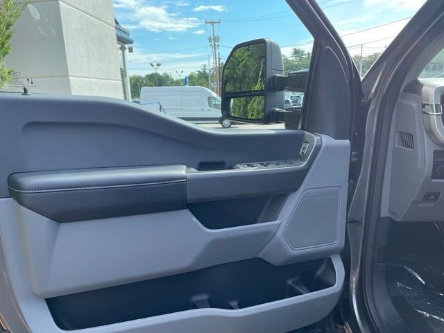 New 2026 Carbonized Gray Metallic Ford F-350® XLT image 14