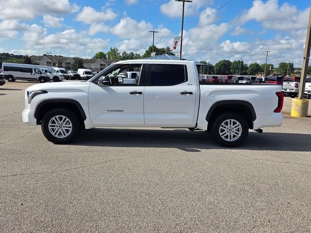 Used 2024 White Toyota SR5 image 4