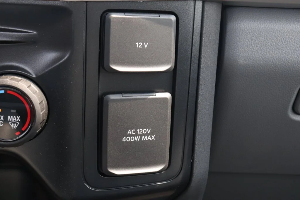 New 2026 Oxford White Ford F-550® XL image 19