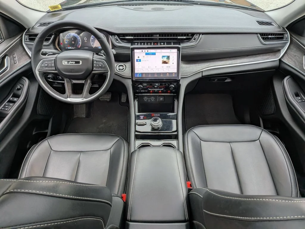 Used 2023 Brown Jeep Limited image 23