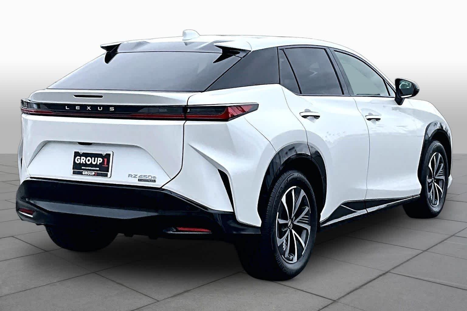 Certified Used 2023 Eminent White Pearl Lexus Premium image 13