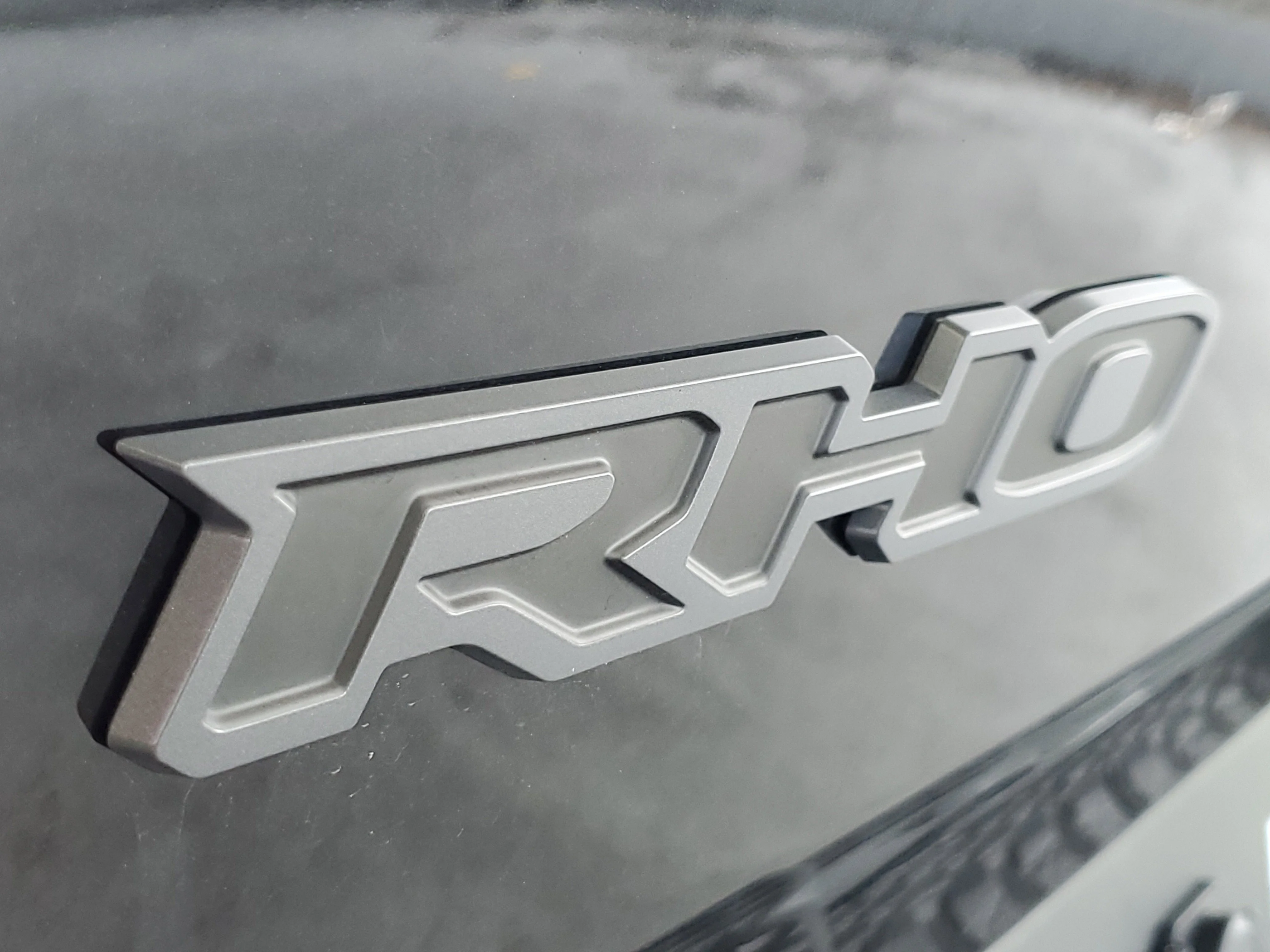 New 2026 Diamond Black Crystal Pearl-Coat Exterior Paint RAM RHO image 4