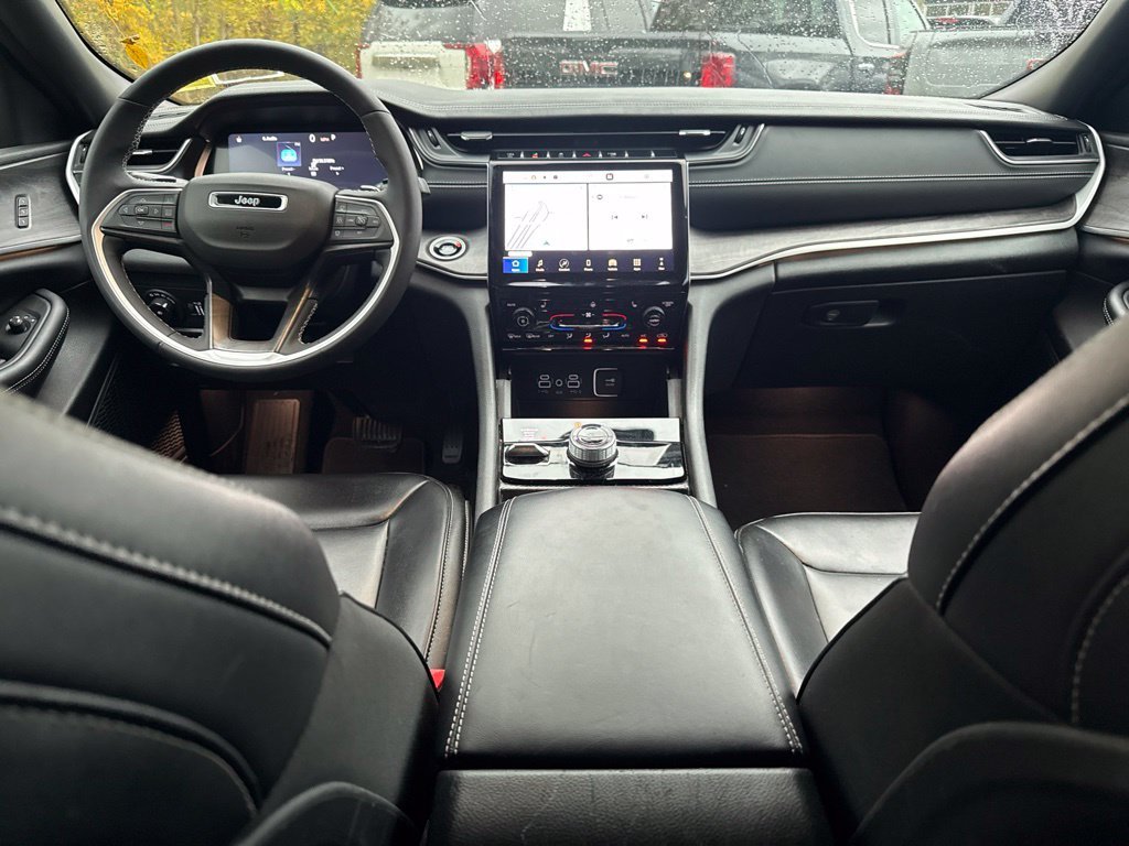 Used 2025 Black Jeep Limited image 17