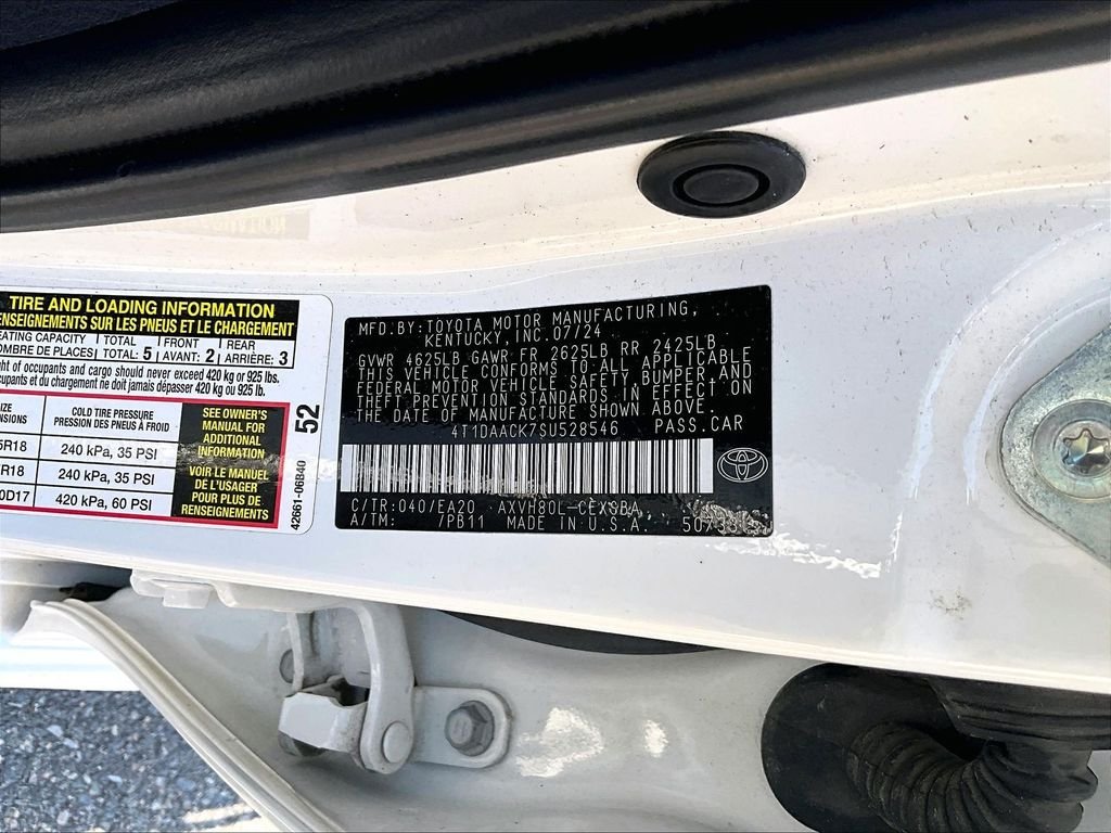 Used 2025 White Toyota SE image 36