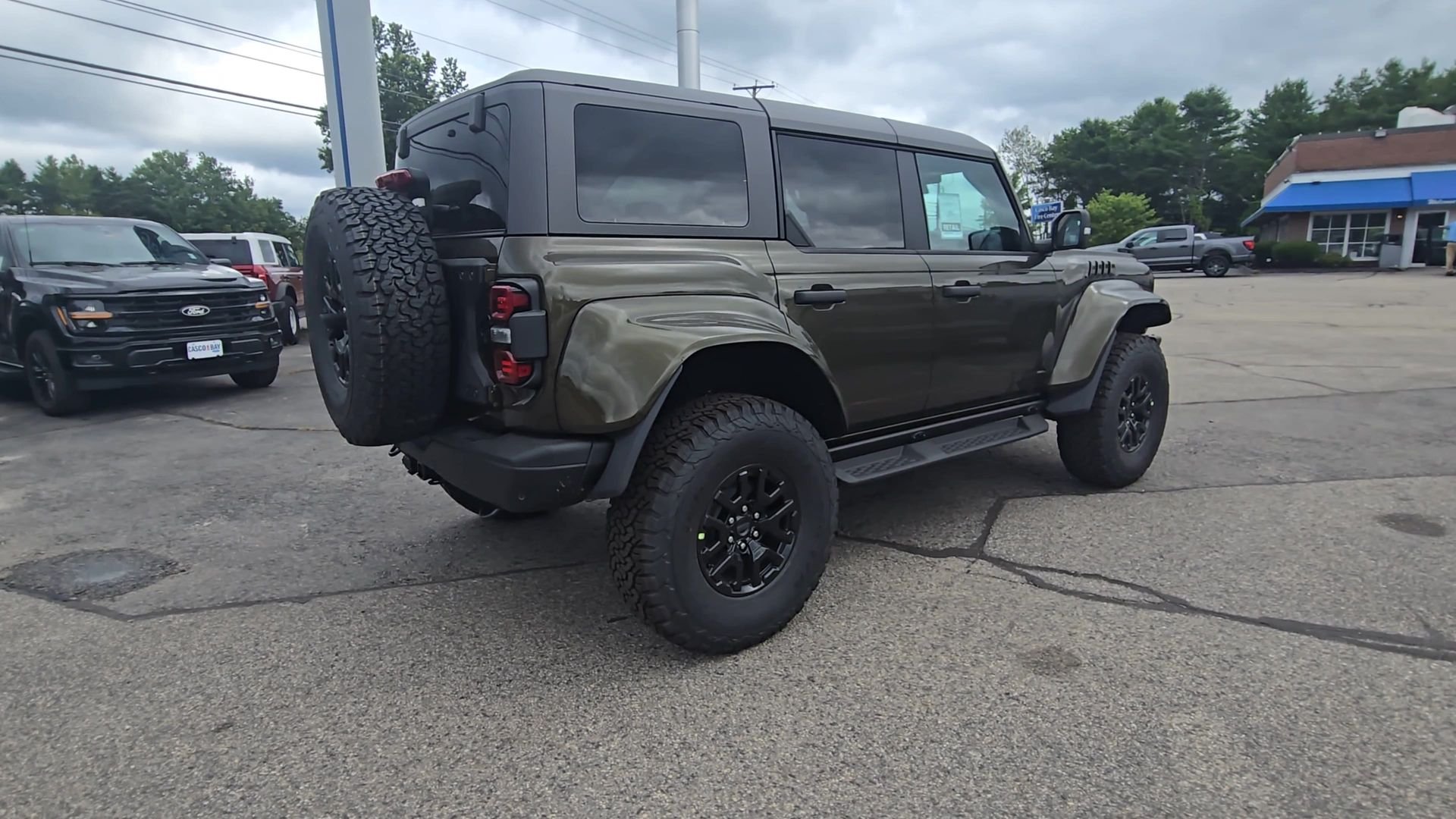 New 2026 Shelter Green Metallic Ford Raptor® image 19