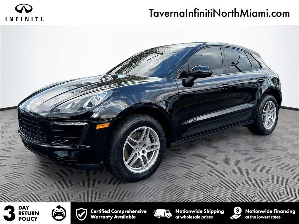 2018 Porsche Macan -'s photo