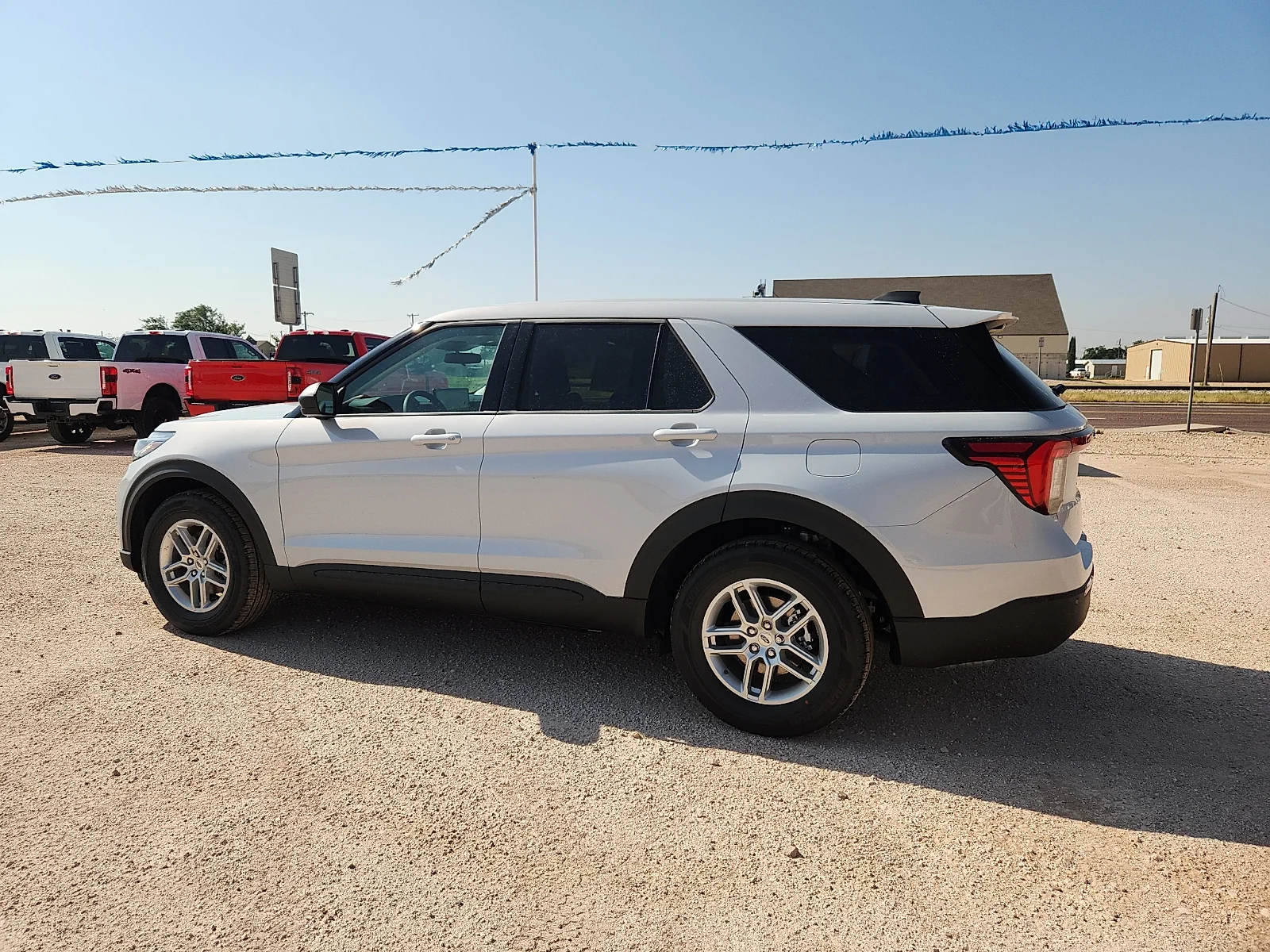 New 2026 Space White Metallic Ford Active 100A image 4