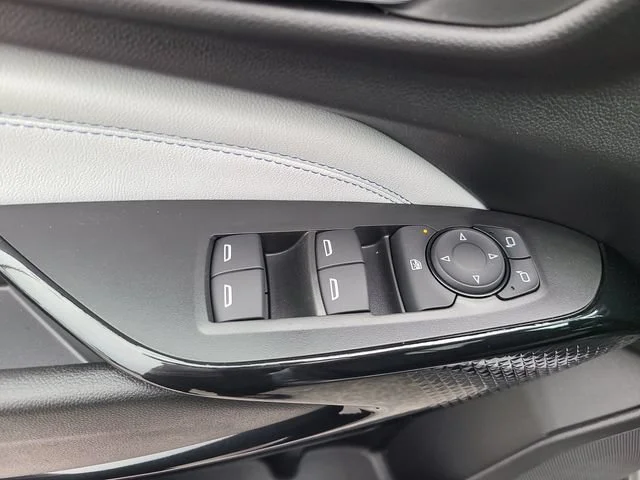 New 2026 Sterling Gray Metallic Chevrolet LT image 18