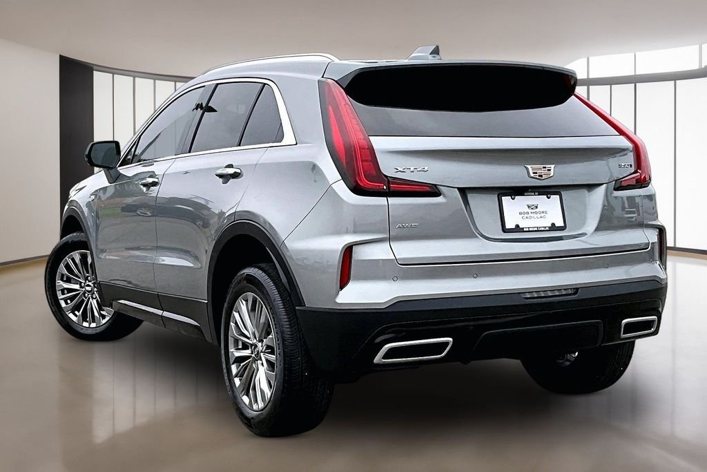 Used 2025 Silver Cadillac Premium Luxury image 12